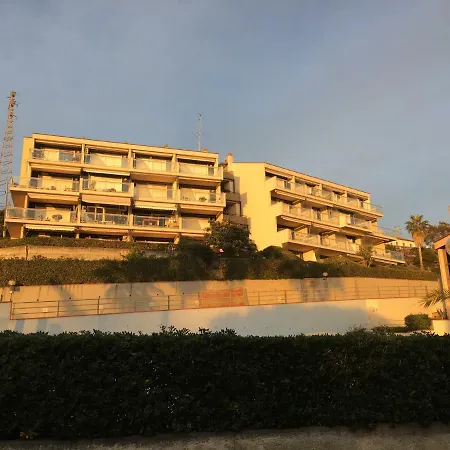 Monolocale A Vista Mare Semesterbostad Sanremo